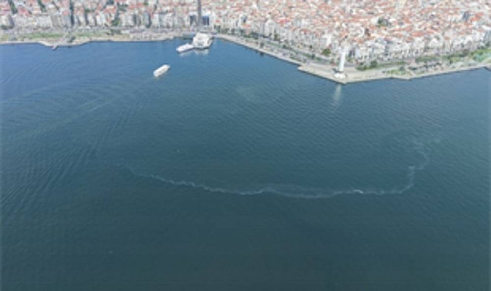 İzmir K&ouml;rfezi'nde dokuzuncu kez dış kaynaklı kirlilik tespit edildi