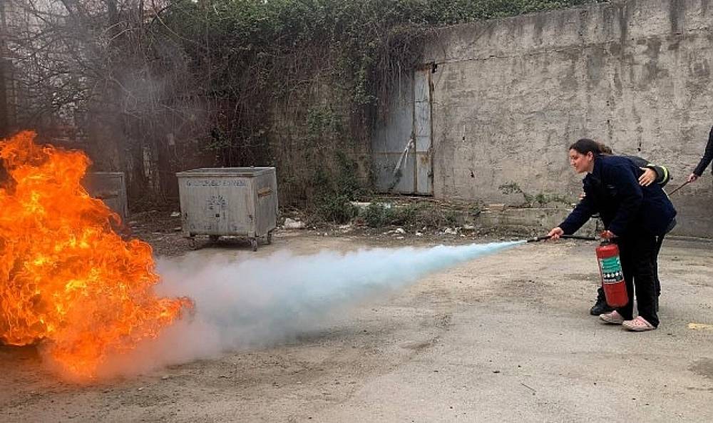 KOBİTEM'in yangın eğitimi ile hastaneler g&uuml;vende