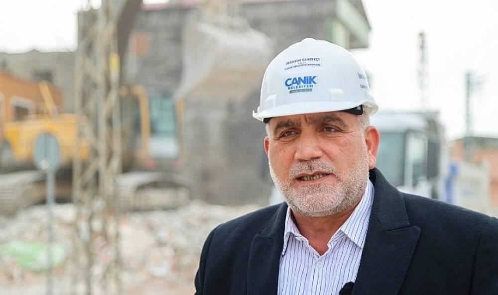 Canik'te Tarihi D&ouml;n&uuml;ş&uuml;m S&uuml;r&uuml;yor: İlk Etapta 656 Konut Yapılacak