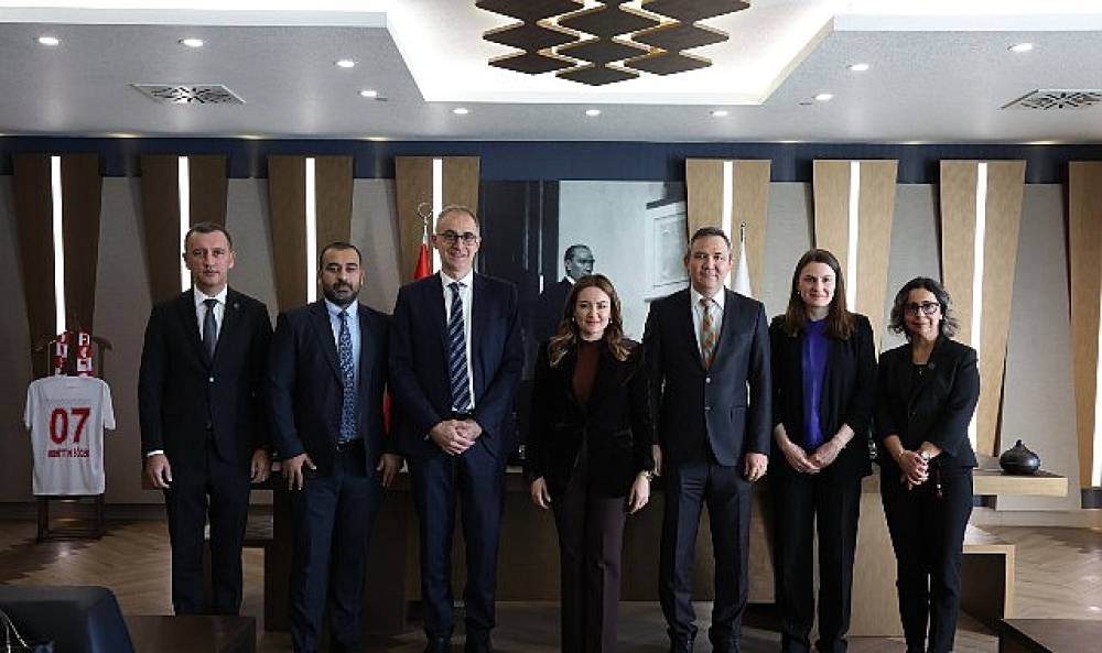 Dünya bankası heyetinden Başkan Vekili Büşra Özdemir'i ziyaret 