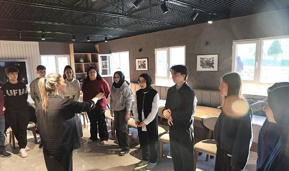   Kartepe'de &ldquo;Bir Sofra Bir Hik&acirc;ye" Buluşmaları