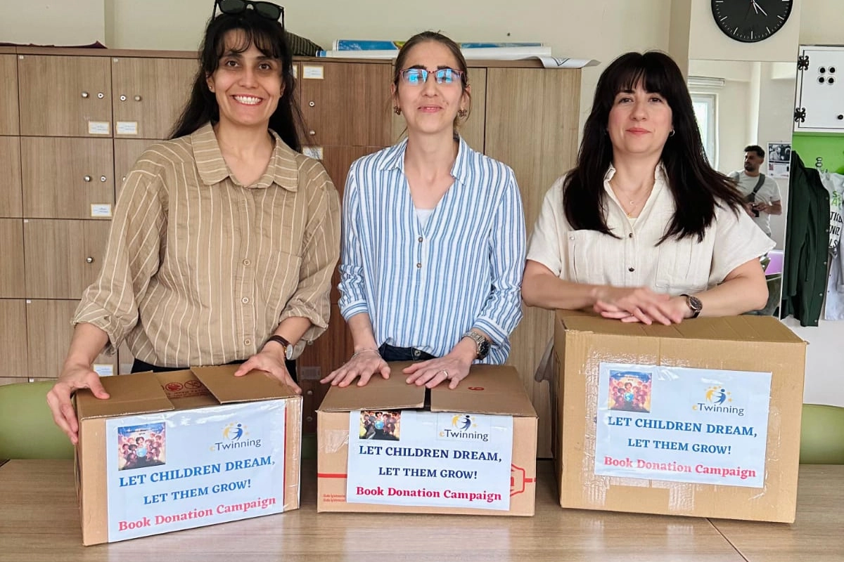 Gemlikli Öğrencilerden Diyarbakır’a Kitaplık Köprüsü!