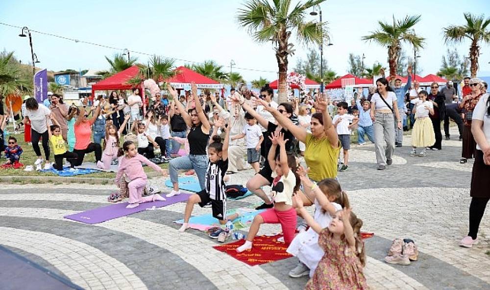 Didim'de Anneler G&uuml;n&uuml; Sevgi ve Dayanışma İ&ccedil;inde Kutlandı