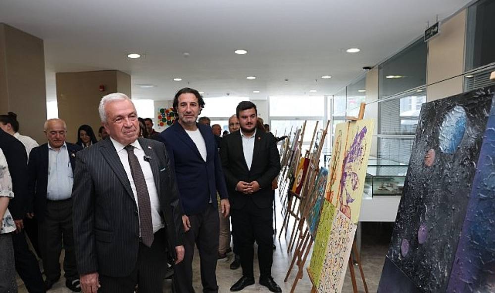'Bizim Sergi' Halk Evi'nde a&ccedil;ıldı