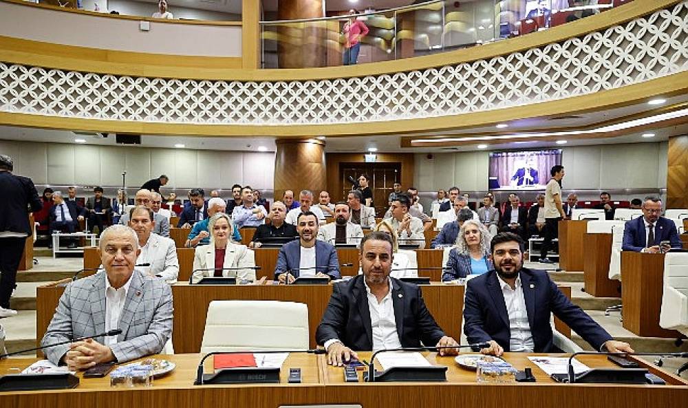 Antalya'da vekt&ouml;r m&uuml;cadelesi bilimsel ve kesintisiz şekilde y&uuml;r&uuml;t&uuml;l&uuml;yor