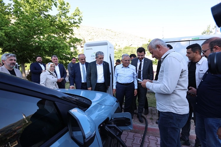 Kayseri'de Elektrikli Araçlar İçin Yeşil Atılım