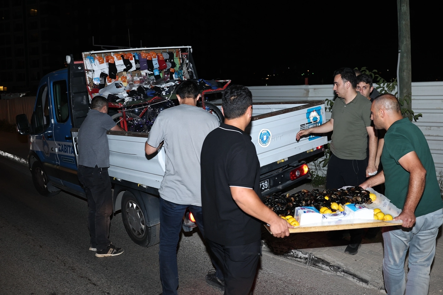 Bursa'da Seyyar Satıcı Denetimi Yapıldı