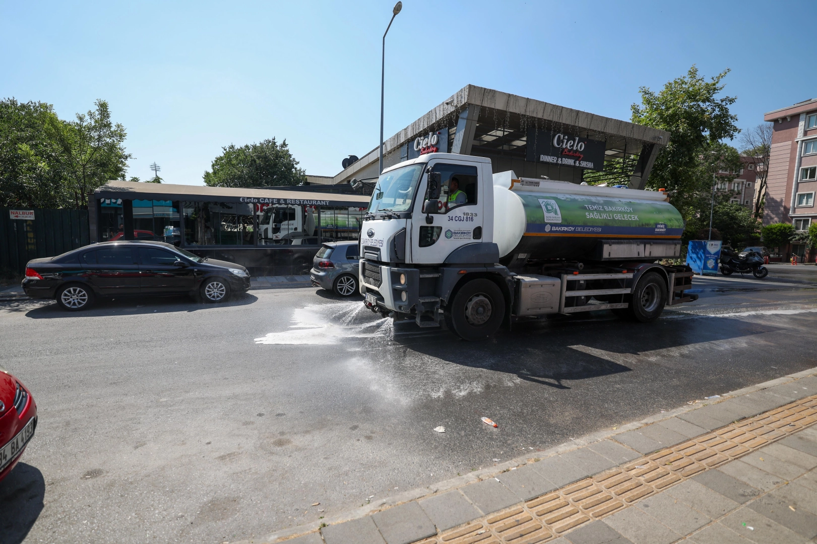 Bakırköy'de Temizlik Seferberliği Yoğunlaştı