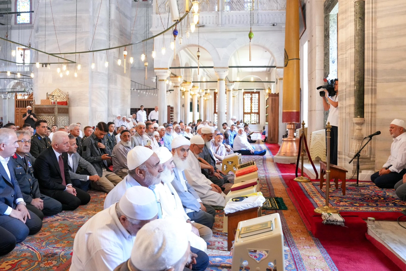15 Temmuz'da Şehitler Dualarla Anıldı