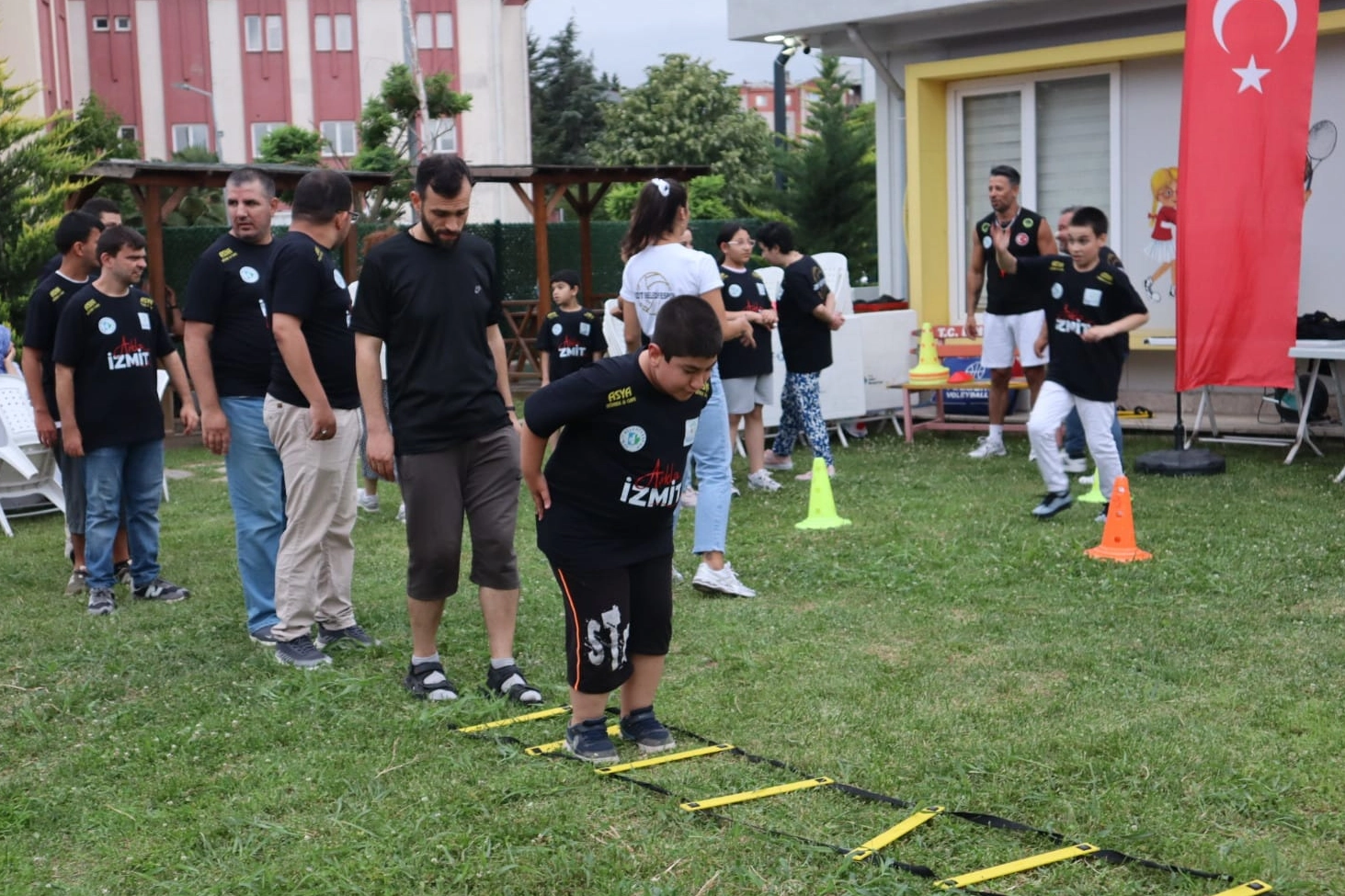 İzmit'te Otizm İçin Anlamlı Spor Etkinliği