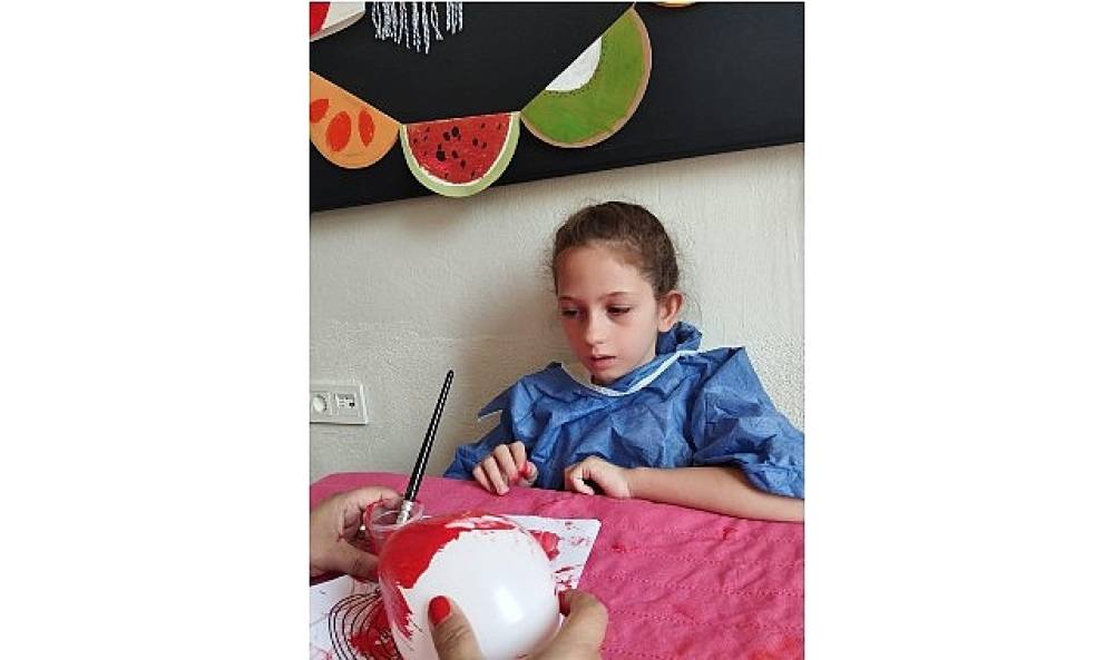 Kemer'de &ouml;zel bireyler Mola Evi'nde sosyalleşiyor