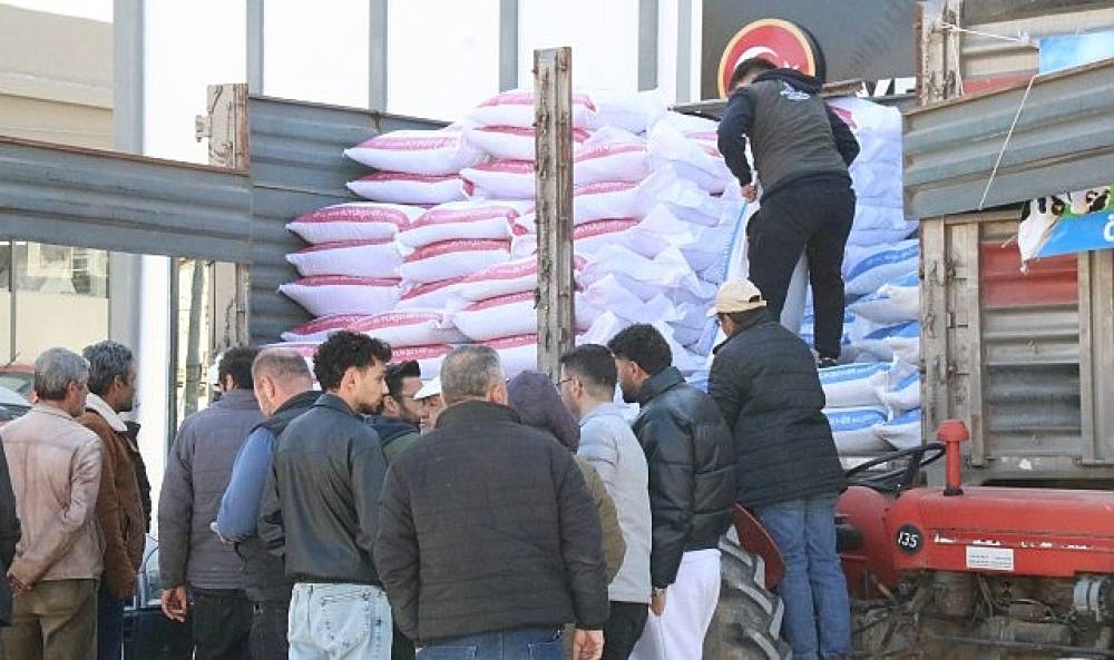 Yenipazarlı &Uuml;reticilerden Başkan &Ccedil;er&ccedil;ioğlu'na Teşekk&uuml;r