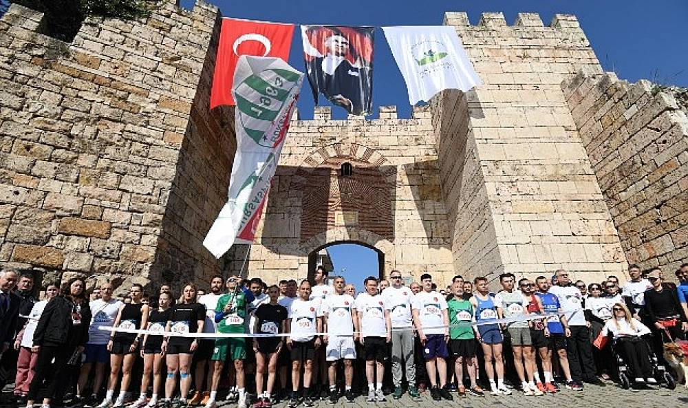Bursa'nın Kalbinde Nefes Kesen Koşu