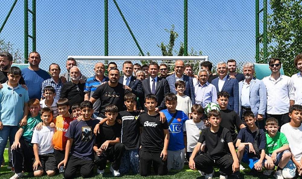 Başkan Erkan Aydın Osmangazi'yi Spor Tesisleriyle Donatıyor