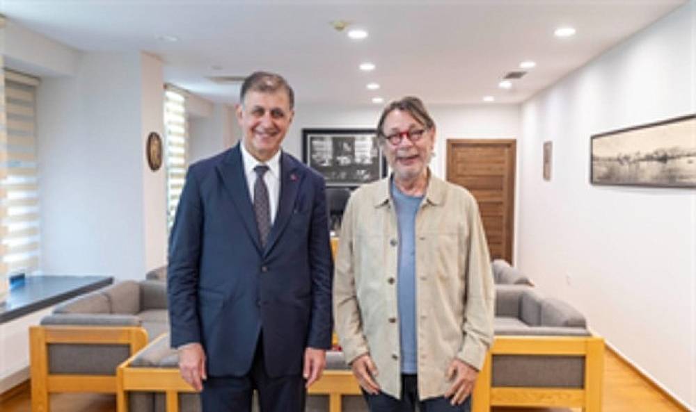 Başkan Tugay ve Sepil G&ouml;ztepe'nin İnciraltı projesini g&ouml;r&uuml;şt&uuml;
