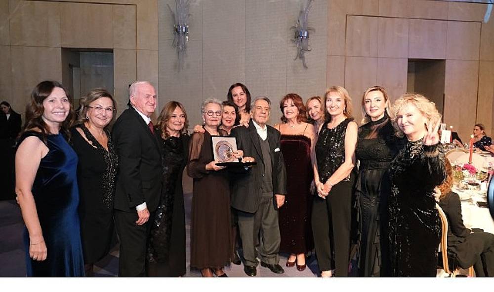 Koruncuk Vakfı Dostları, Yıl Sonu Yemeği'nde bir araya geldi