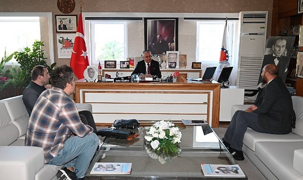 Öğretmenlerden Başkan Topaloğlu'na ziyaret 