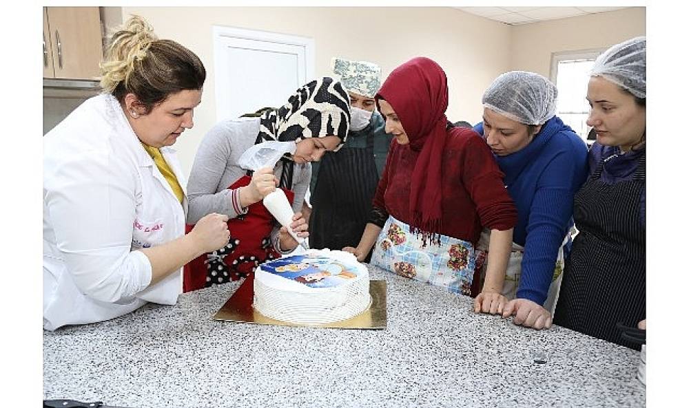 B&uuml;y&uuml;kşehir'le g&uuml;&ccedil;l&uuml; istihdam kariyer yolu a&ccedil;ıyor