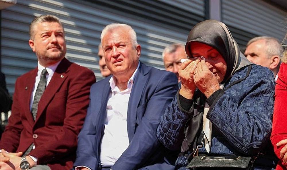  Buca'da anlamlı a&ccedil;ılış:  G&uuml;lşah Durbay Kadın Danışma Merkezi hizmete girdi