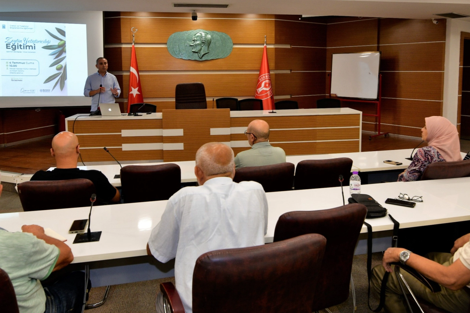 Bornova'da Zeytin Eğitimiyle Sürdürülebilir Üretim