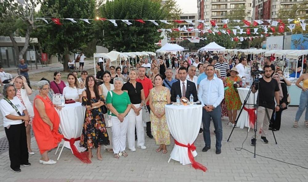 Bayraklı'da Kadın Emeği Günleri Başladı
