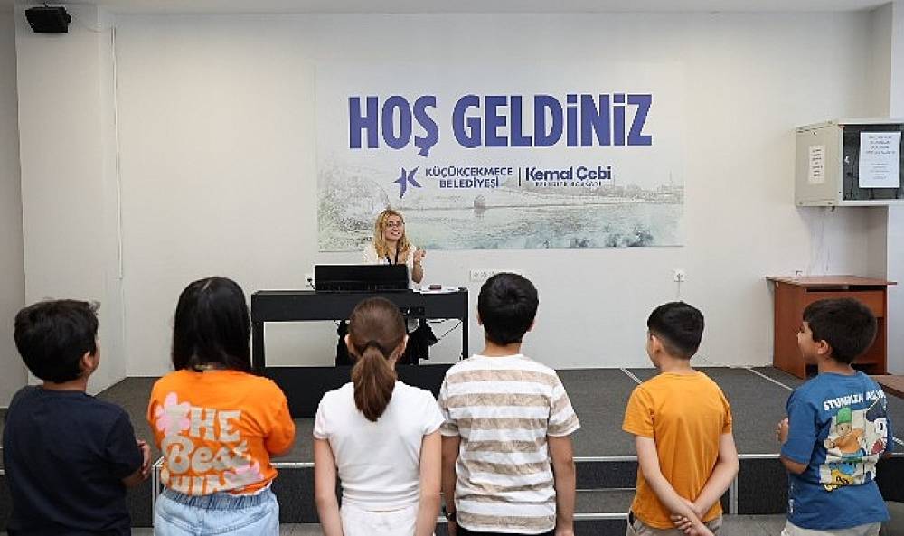 M&uuml;zik Akademisi Mahalle Mahalle Yeni Yetenekleri Keşfetti