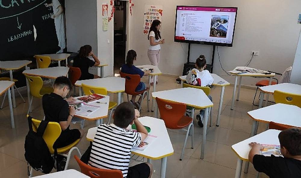 Gen&ccedil; Akademi'de Yaz Kursları Devam Ediyor