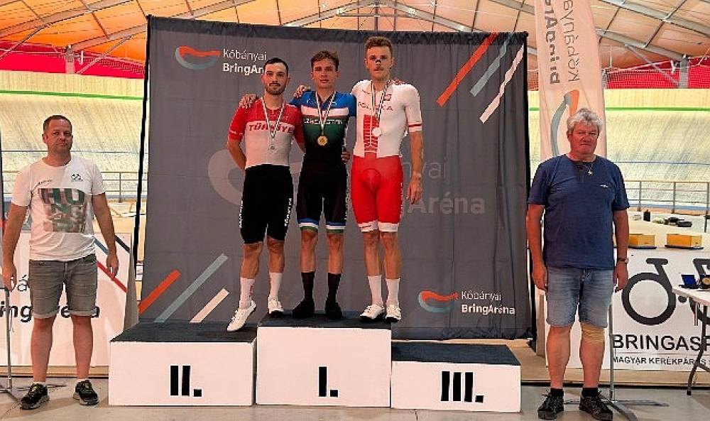 Pist Bisikleti Milli Takımımız IV. Budapest GP'yi 1 altın, 3 g&uuml;m&uuml;ş olmak &uuml;zere 4 madalyayla tamamladı