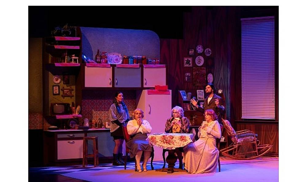 &ldquo;&Uuml;&ccedil; Jokerli Konken" Gebze'de seyirciyle buluştu