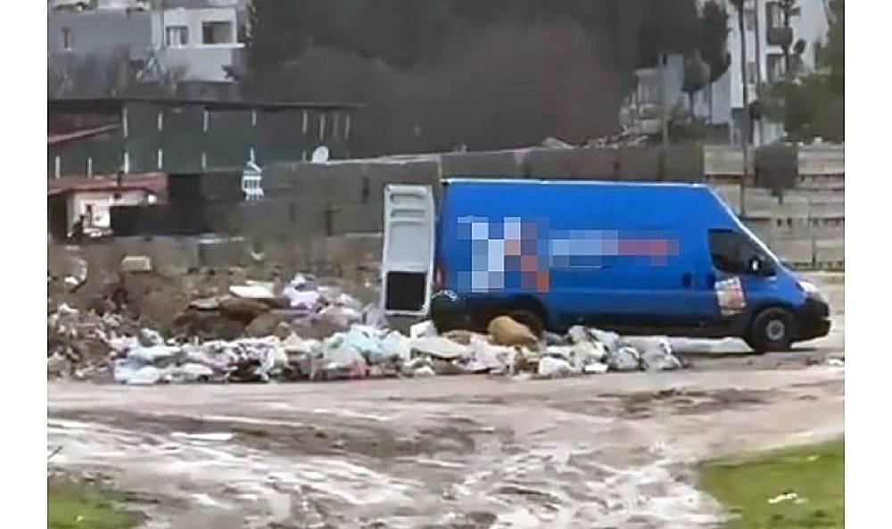 Buca Belediyesi'nden ka&ccedil;ak moloza sıfır tolerans