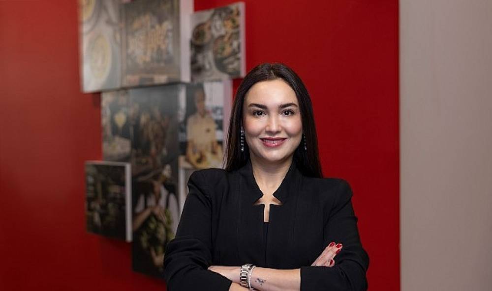 B&uuml;y&uuml;k Şefler Grup'ta Stratejik Atama: İnsan Kaynakları ve S&uuml;rd&uuml;r&uuml;lebilirlik Tek &Ccedil;atı Altında