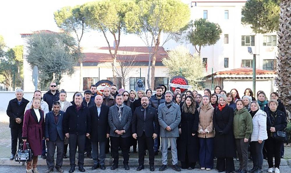 Z&uuml;beyde Hanım, Vefatının 103. Yılında &Ouml;demiş'te Anıldı