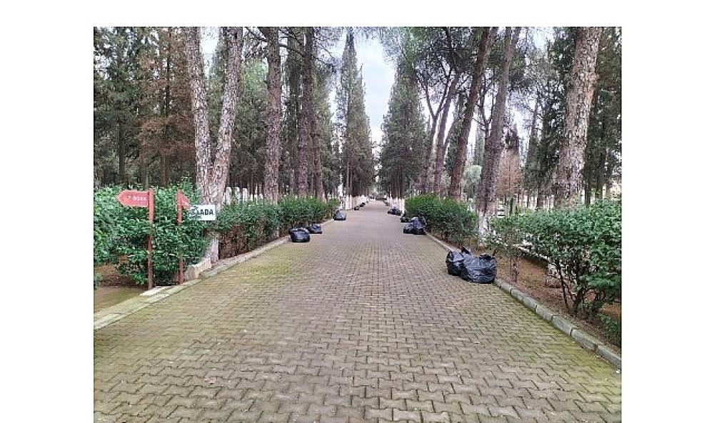 B&uuml;y&uuml;kşehir Belediyesi &Ouml;nc&uuml;l&uuml;ğ&uuml;nde Mezarlıklarda Yoğun &Ccedil;alışma