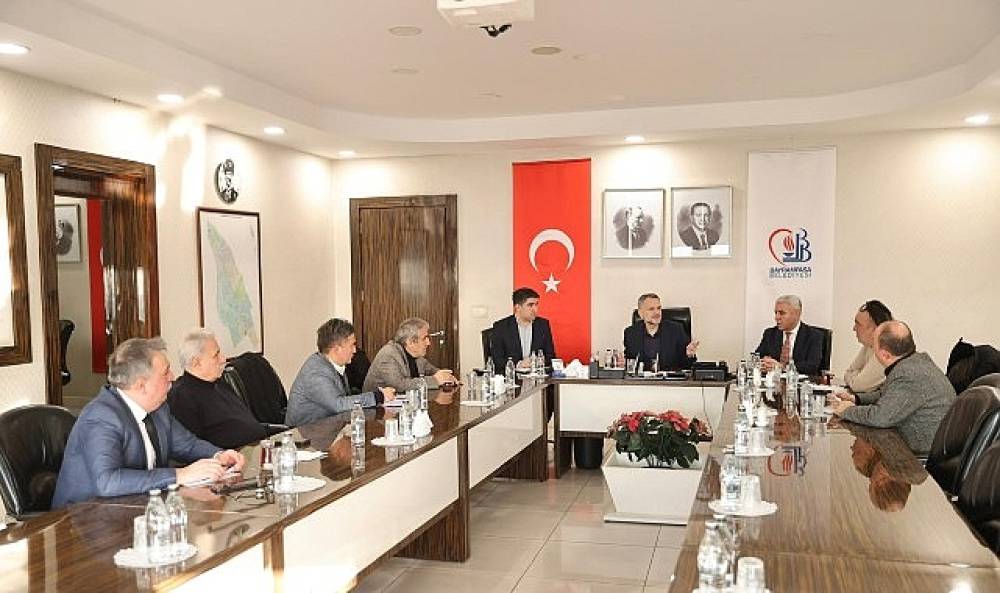 Başkan Vekili Akın basın mensuplarıyla buluştu