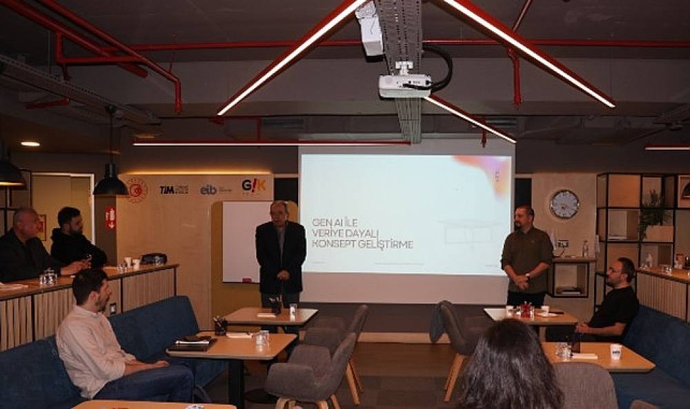 Mobilyada Yeni Oyun Kurucu: Veri ve Yapay Zek&acirc;   