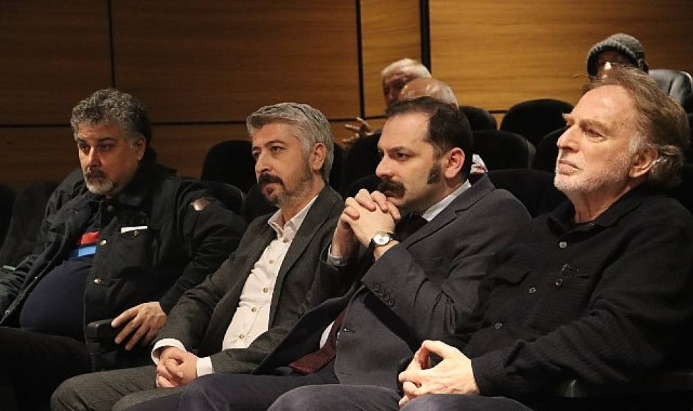 Maltepe'de &ldquo;D&uuml;nya Nereye Gidiyor?" Sorusu Masaya Yatırıldı