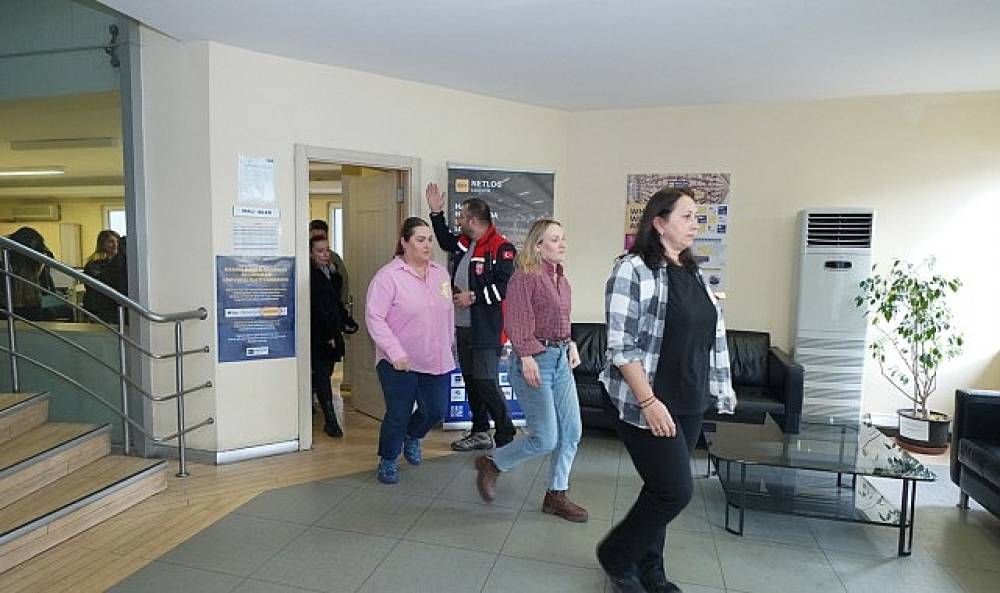 Beylikd&uuml;z&uuml; Belediyesi'nden Afet Farkındalık Eğitimleri