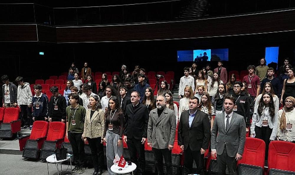 Haydarpaşa Arkeoloji Zirvesi &Uuml;sk&uuml;dar Belediyesi'nin Desteğiyle Ger&ccedil;ekleştirildi