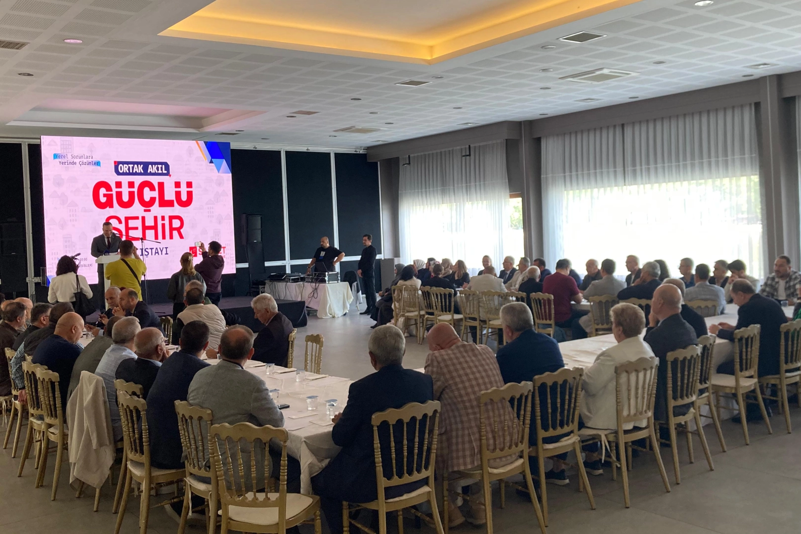 Edirne’de “Ortak Akıl, Güçlü Şehir” Çalıştayı Düzenlendi: Vicdanlı Kalkınma Vurgusu Öne Çıktı
