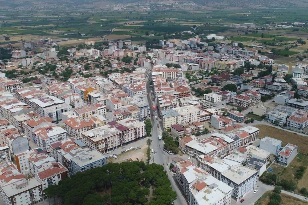 Manisa’da Suda Tarihi İndirim Sözde Kalmadı: 2 Ton Su 1 TL Olmaya Devam Edecek!