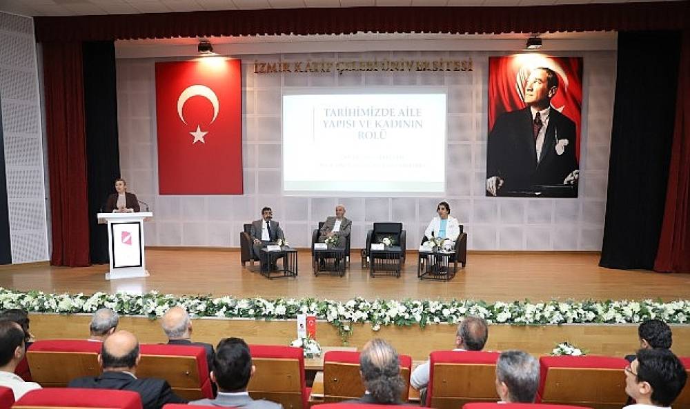 İKÇÜ’de “Mehir ve Aile” Paneli: 2025 Aile Yılı’nda Aile Kurumuna Akademik ve Sivil Katkı