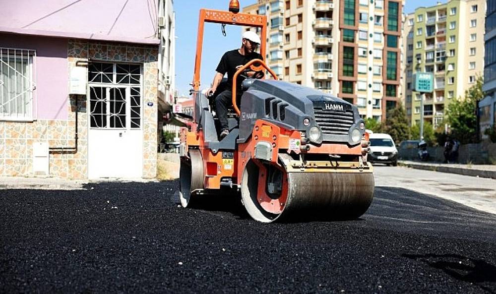 Bayraklı'da Yol ve Kaldırım Seferberliği Başladı