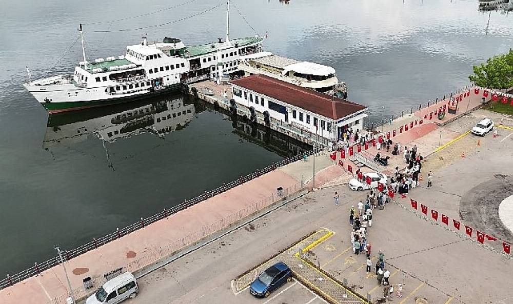 B&uuml;y&uuml;kada seferleri yazın g&ouml;zdesi oldu