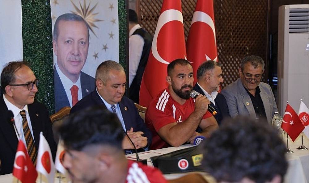 D&uuml;nya Geleneksel G&uuml;reş Camiası Ke&ccedil;i&ouml;ren'deki Lansmanda Buluştu