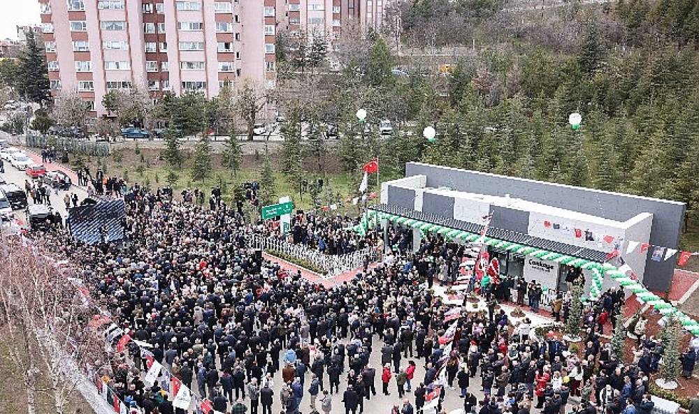 Başkan H&uuml;seyin Can G&uuml;ner bir s&ouml;z&uuml;n&uuml; daha yerine getirdi