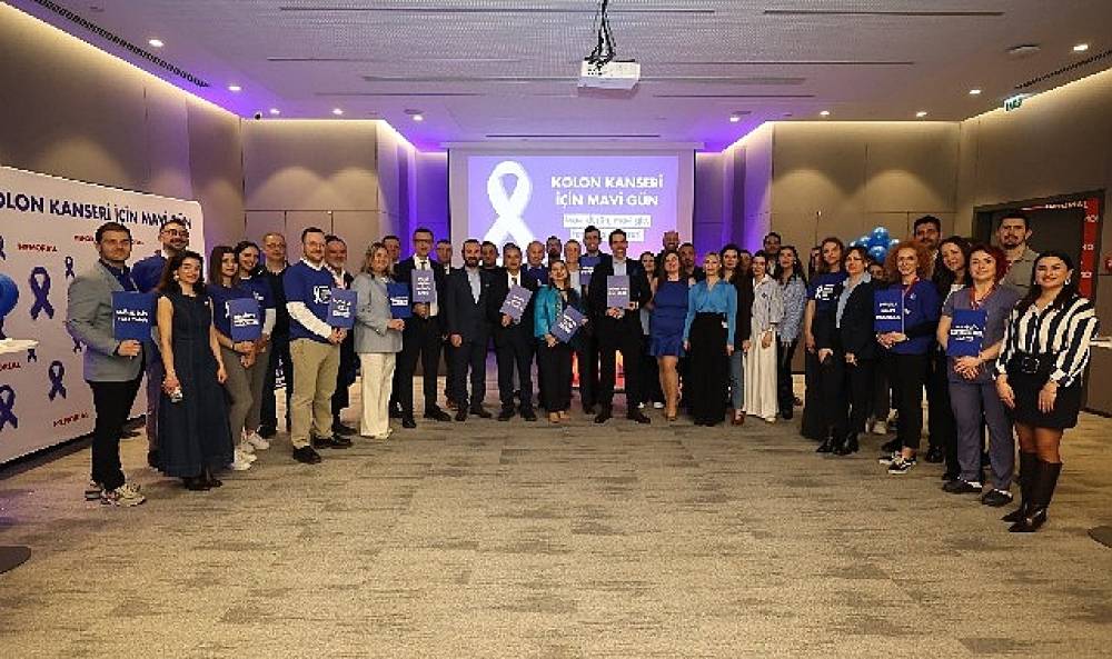 Memorial Hastanelerinde Kolon Kanseri Farkındalığı İ&ccedil;in &ldquo;Mavi G&uuml;n"