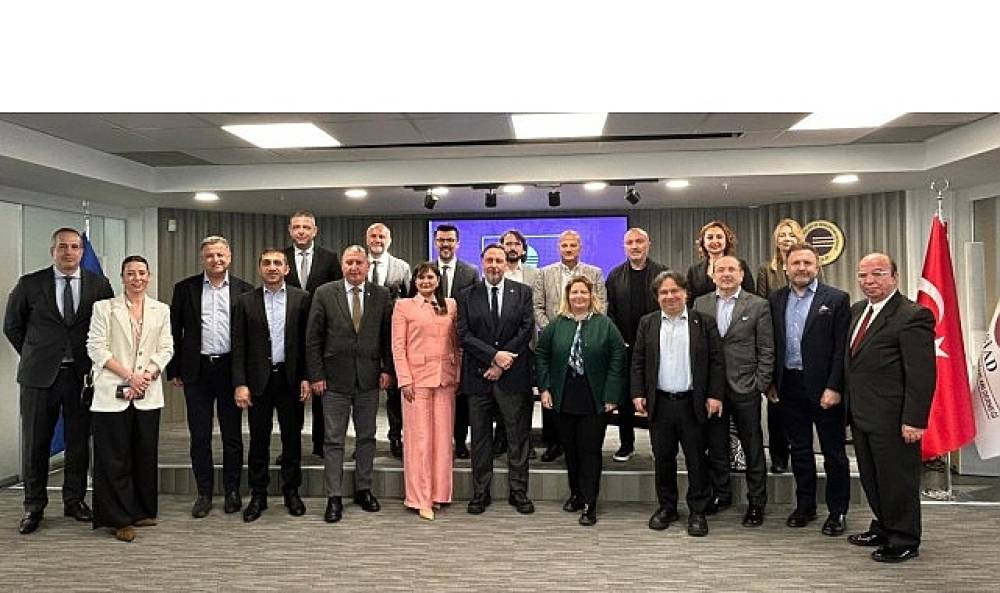  Made in USA" ile Engelleri Aşın