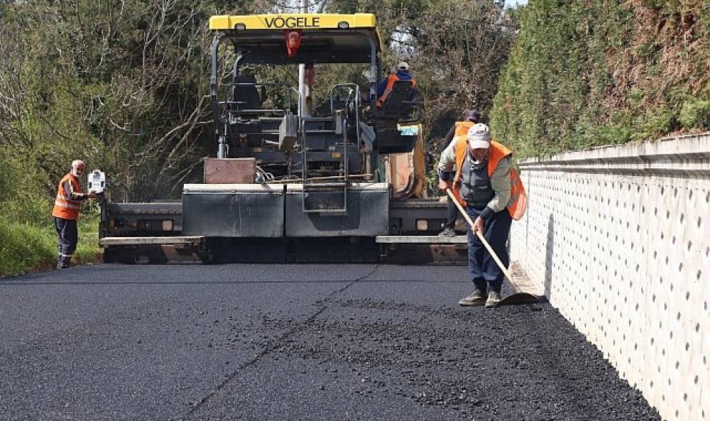 Osmangazi'de Asfaltlama &Ccedil;alışmaları Hız Kesmeden Devam Ediyor
