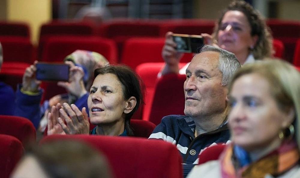 Buca'da notalar farkındalık i&ccedil;in y&uuml;kseldi