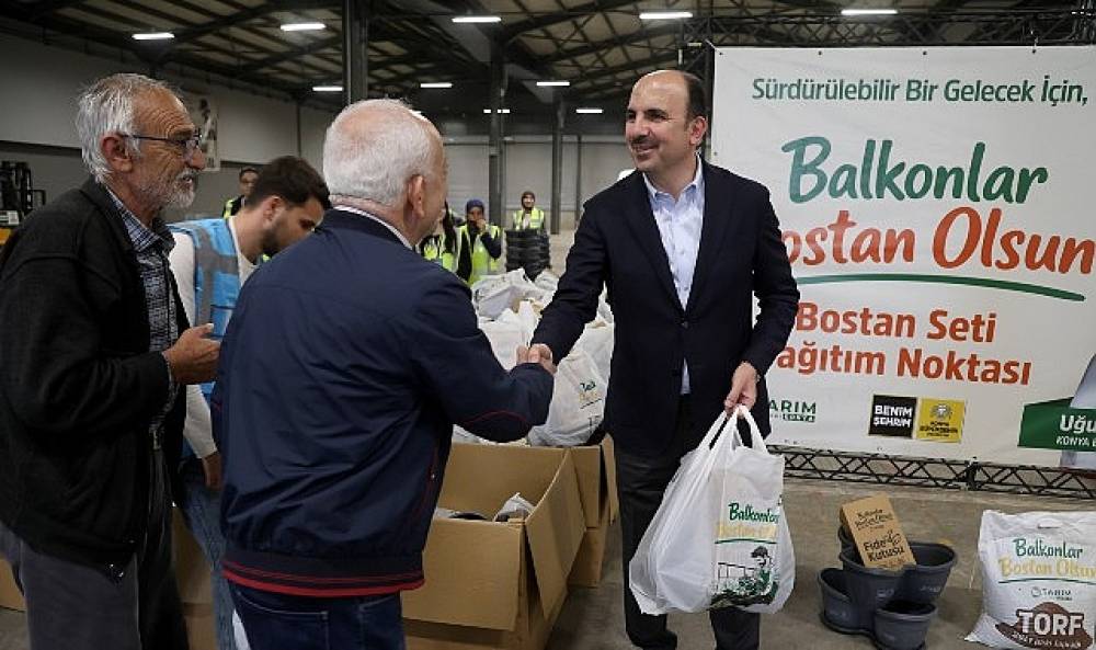&ldquo;Balkonlar Bostan Olsun" Projesinde Dağıtımlar Devam Ediyor